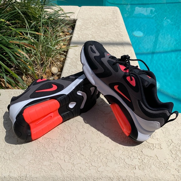 Air max 200 • BRAND NEW • NEVER WORN • - Picture 9 of 14